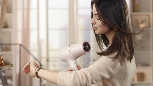 飞利浦电吹风Philips Hair Dryer 5000 BHD530-00